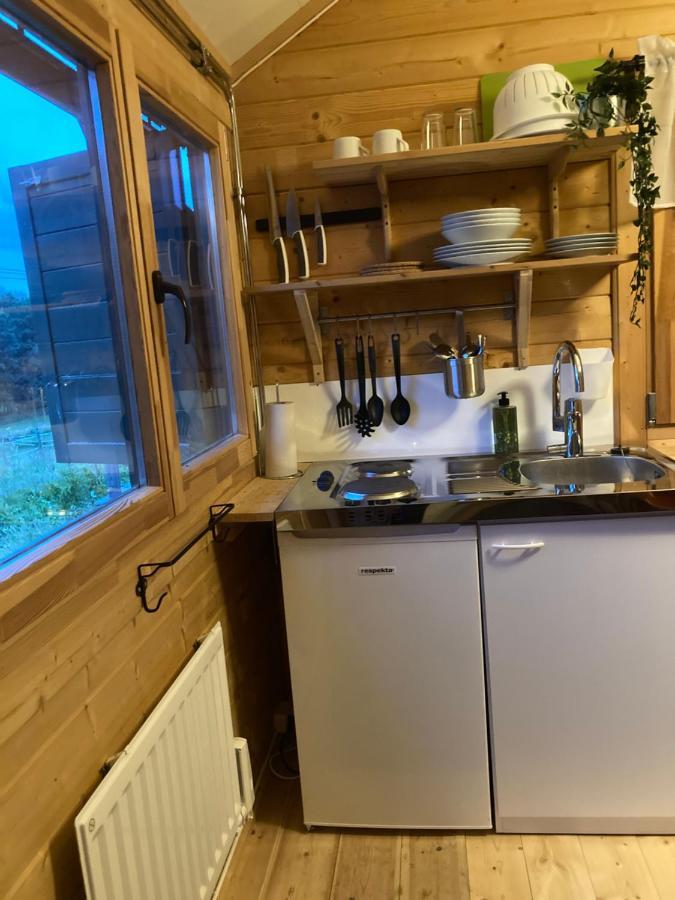 Asplunda Gard, Kolmarden, Stuga Nr 3 Buitenkant foto